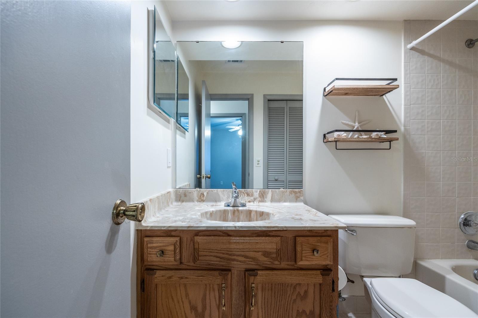 Image 30 of 38 For 2732 39th Drive 2732