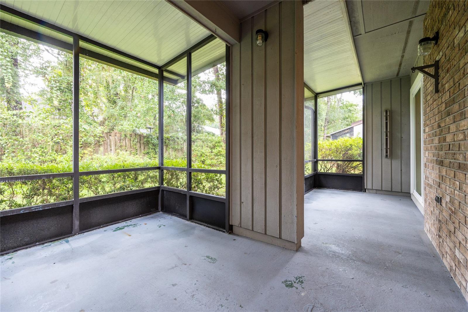 Image 32 of 38 For 2732 39th Drive 2732
