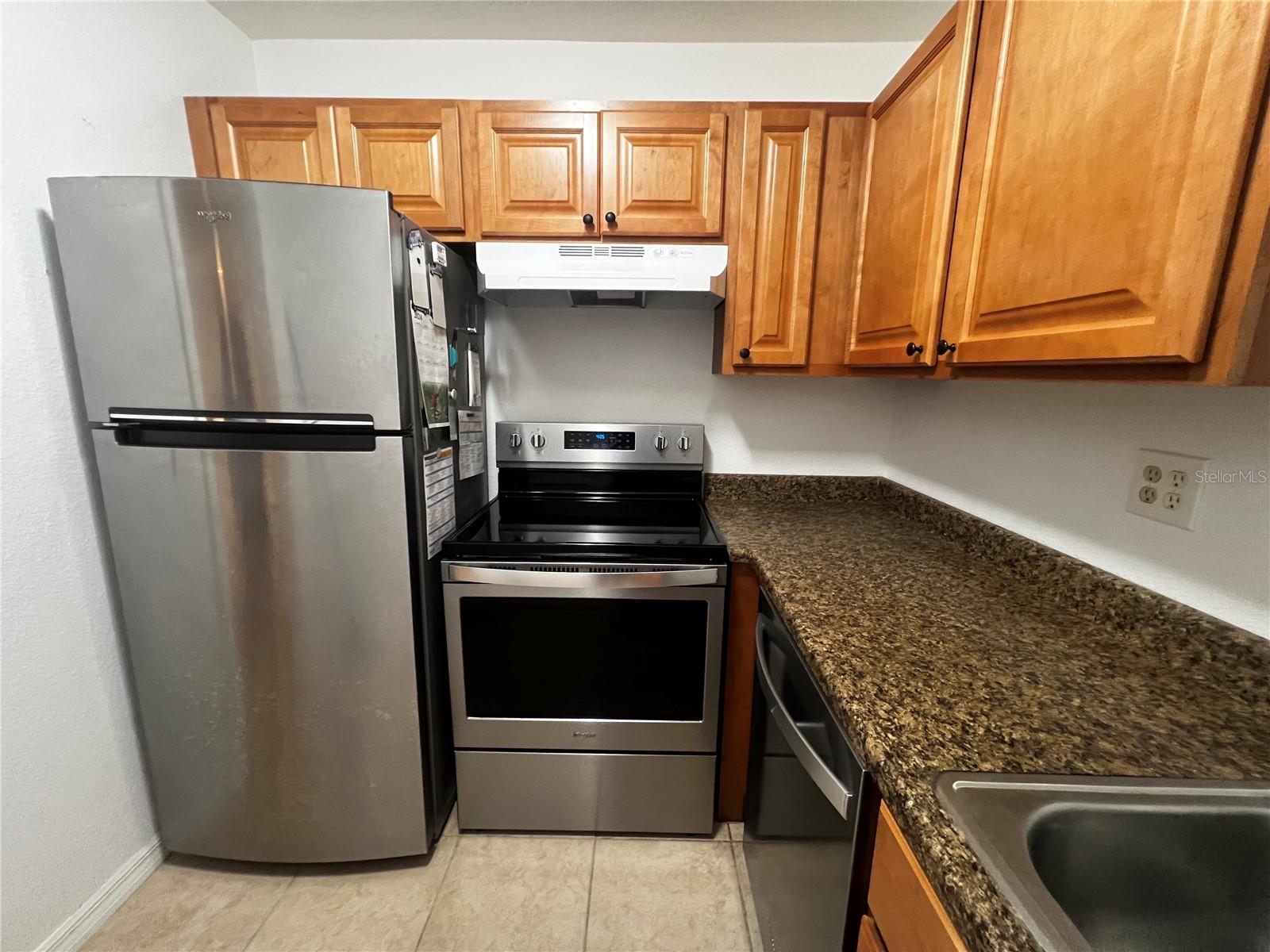 Image 7 of 12 For 6519 Newberry Road 604