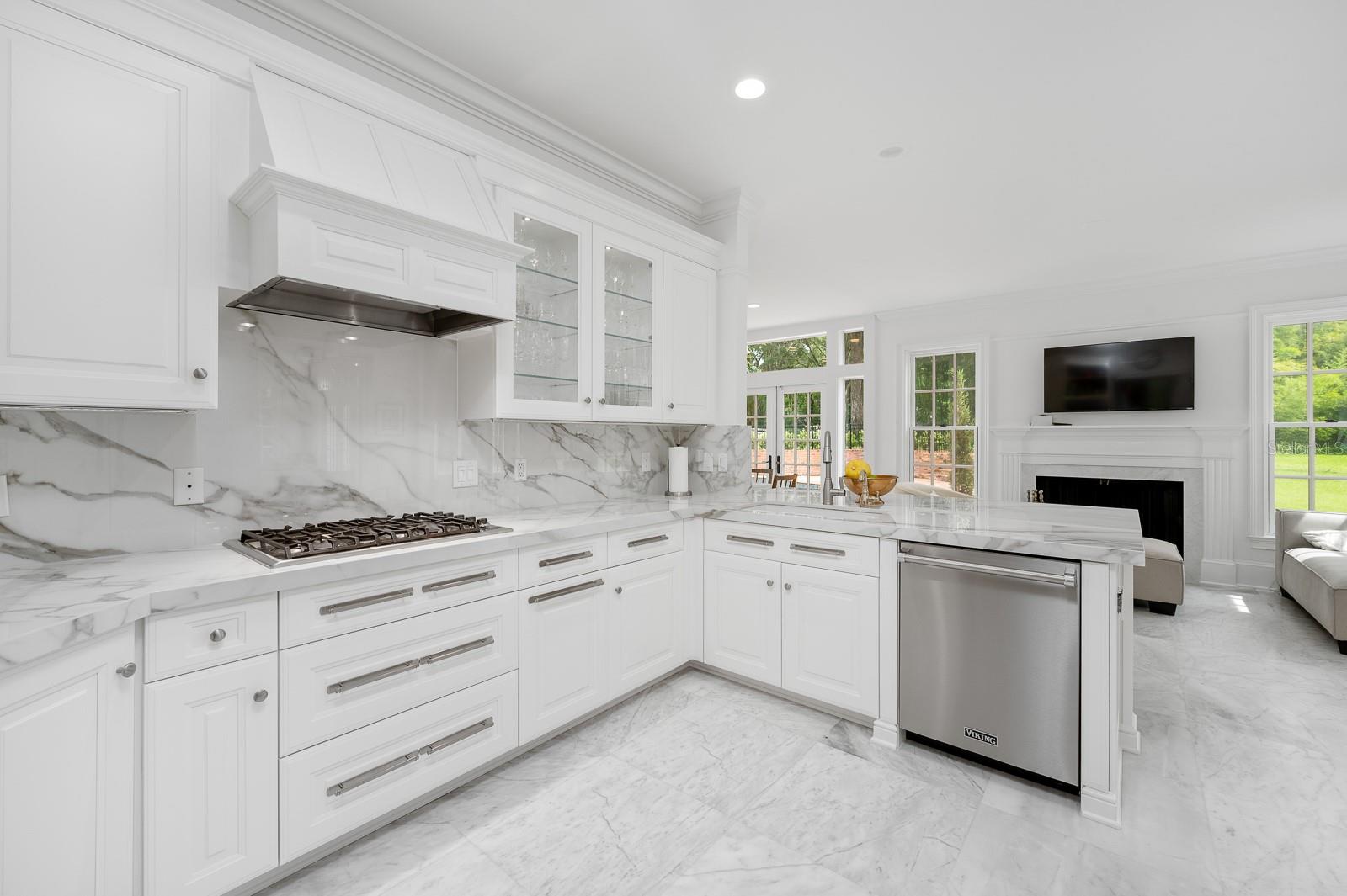 Image 22 of 77 For 6011 23rd Avenue