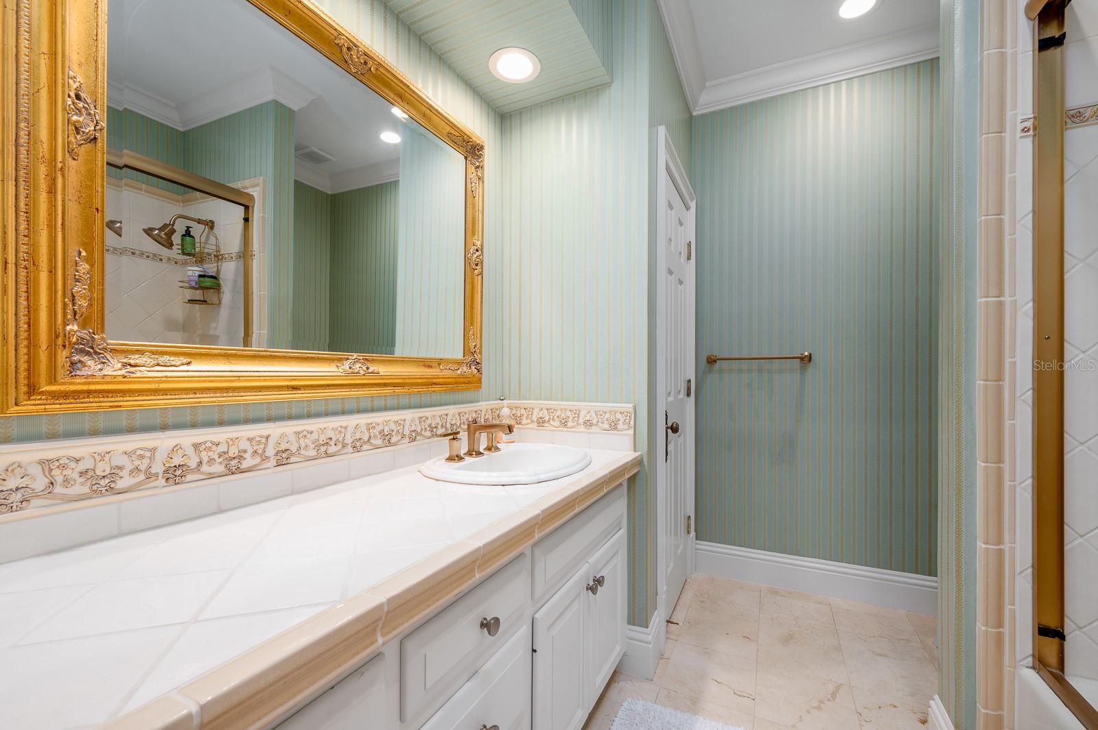 Image 38 of 77 For 6011 23rd Avenue