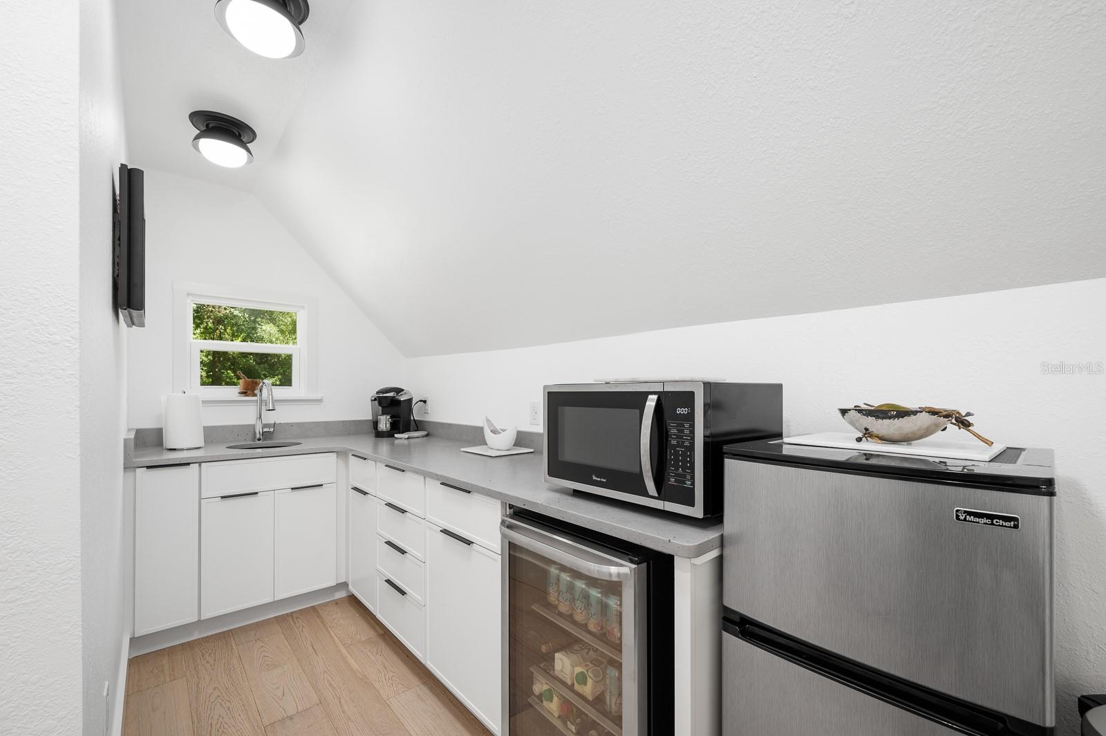 Image 64 of 77 For 6011 23rd Avenue