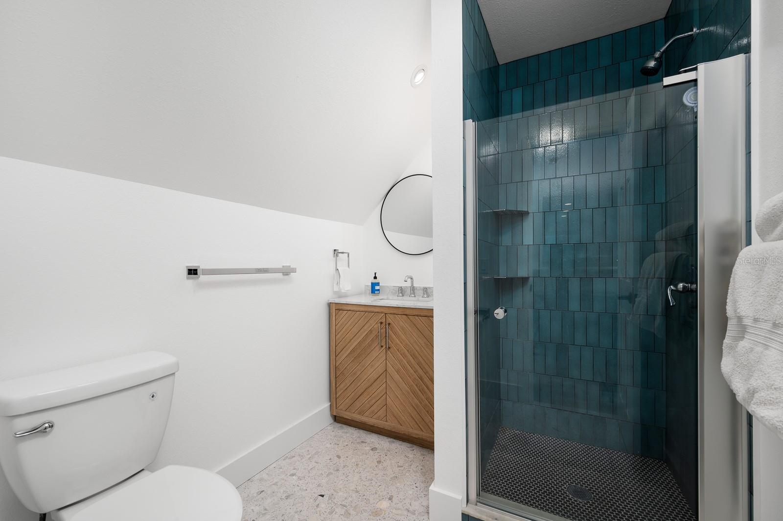 Image 65 of 77 For 6011 23rd Avenue