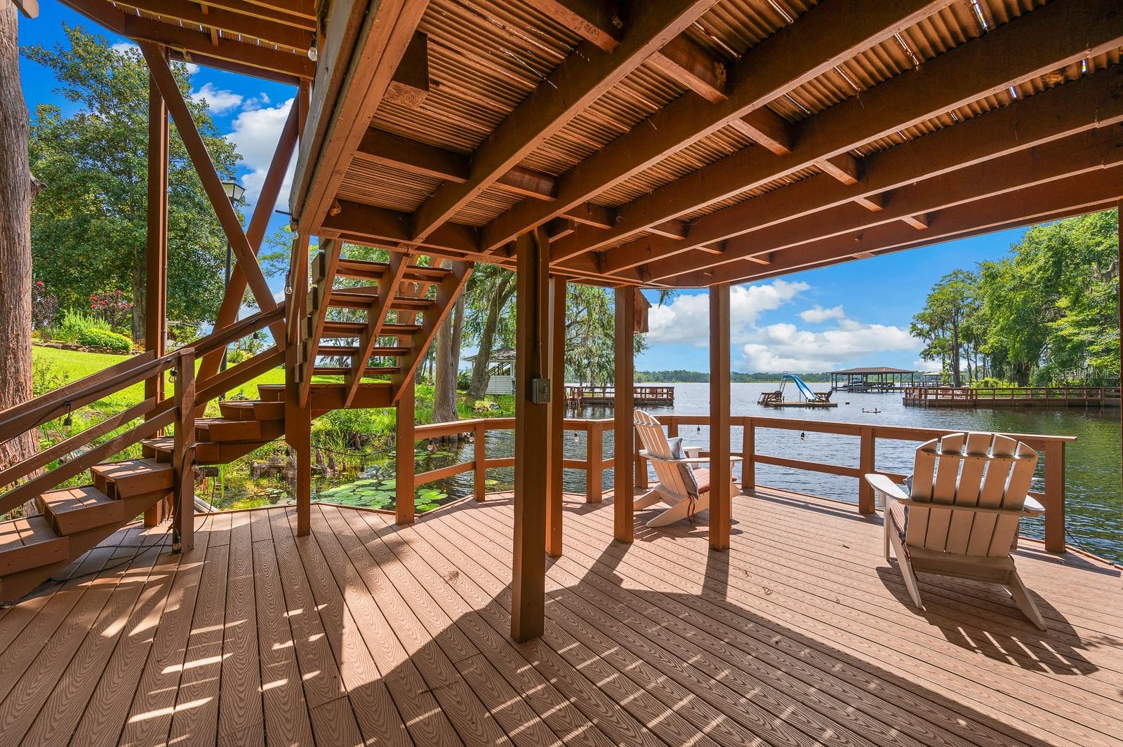 Image 49 of 66 For 996 Scenic Lake Drive