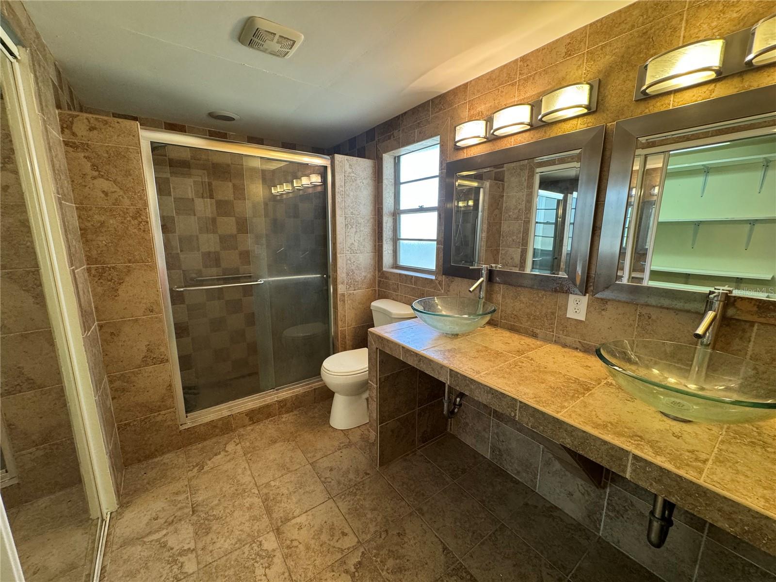 Image 12 of 15 For 516 29th Avenue