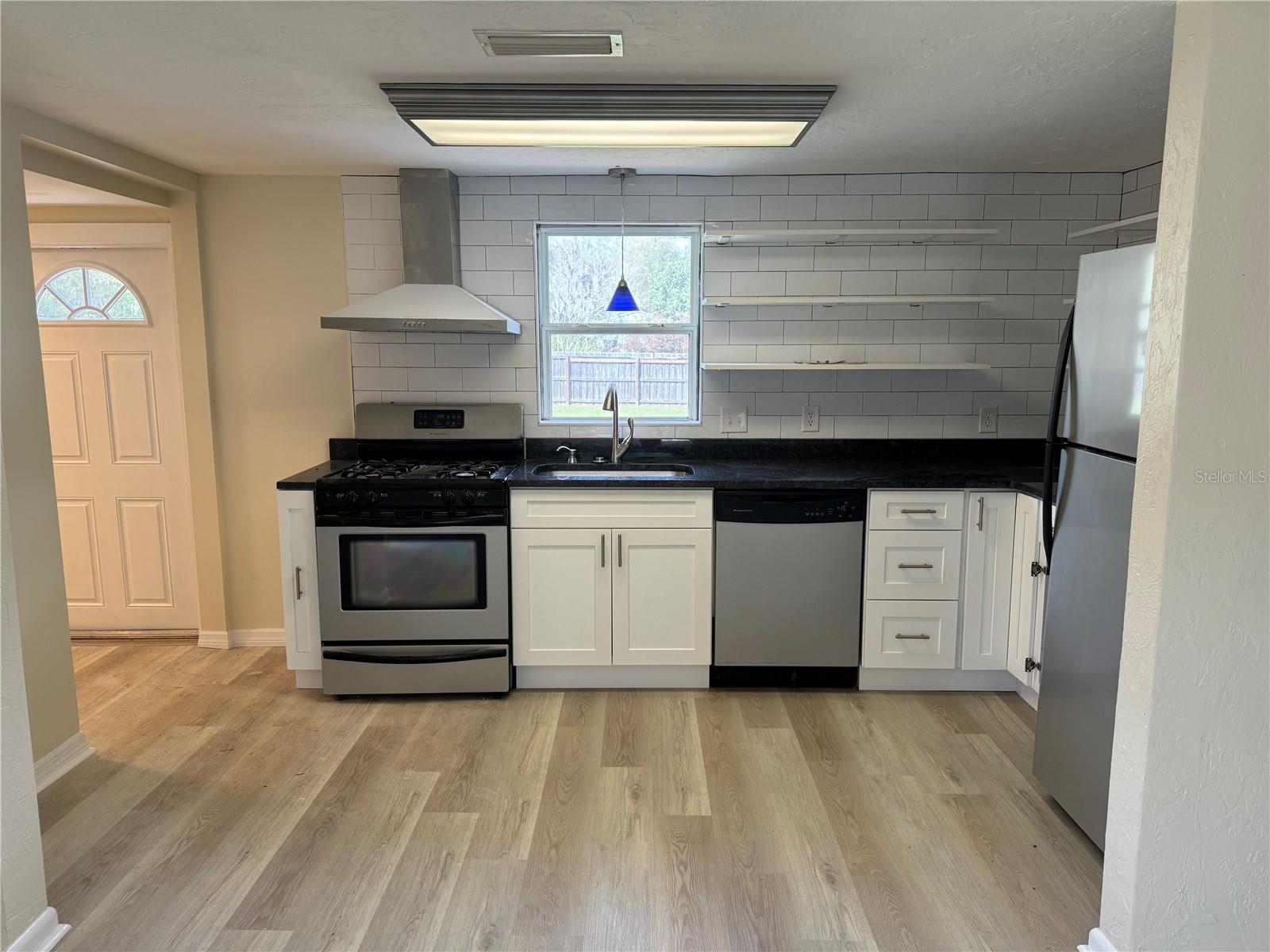Image 2 of 15 For 516 29th Avenue