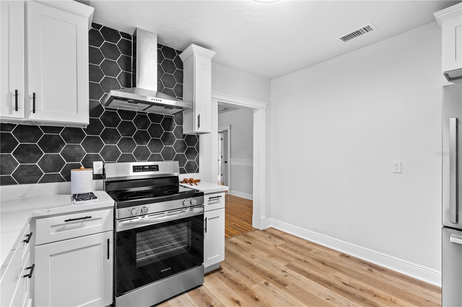 Image 15 of 39 For 18741 240th Street
