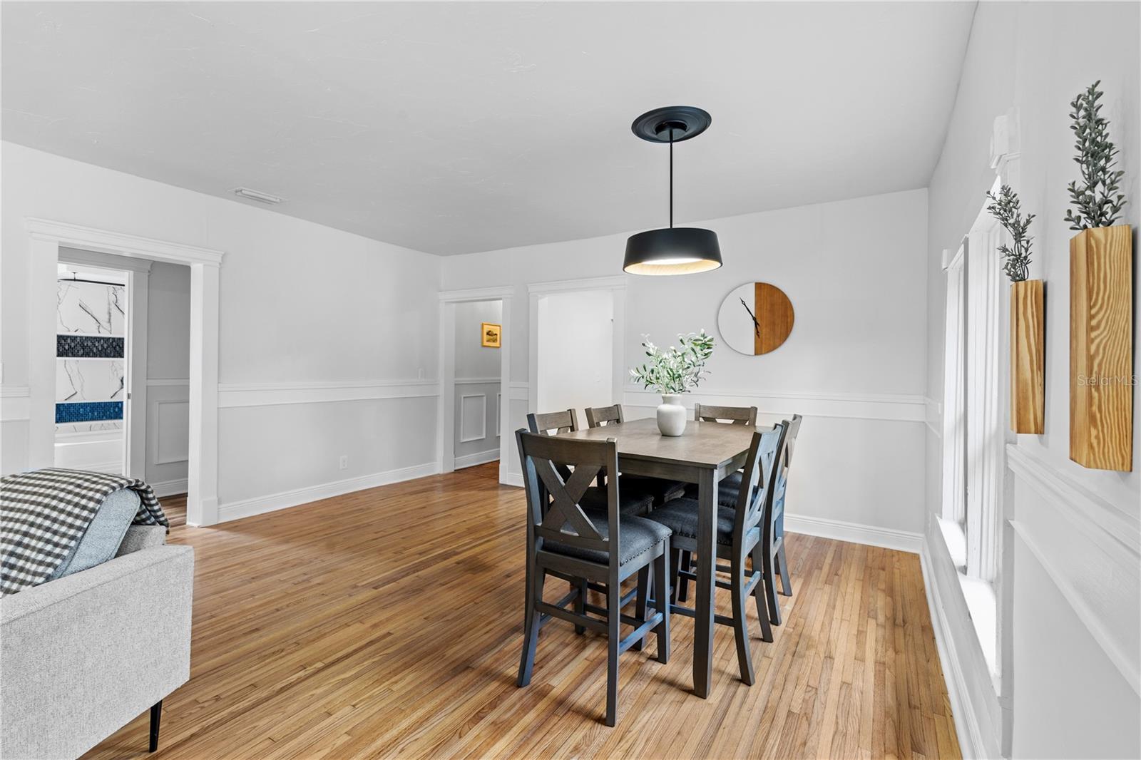 Image 24 of 39 For 18741 240th Street