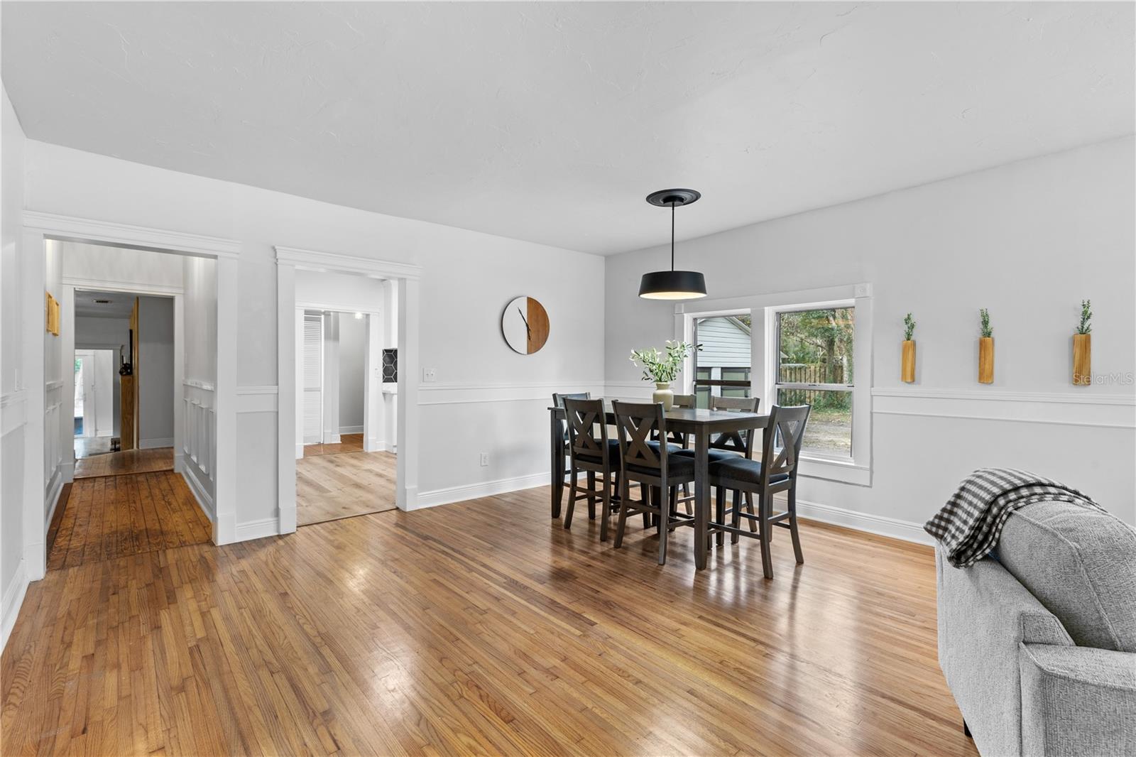 Image 26 of 39 For 18741 240th Street