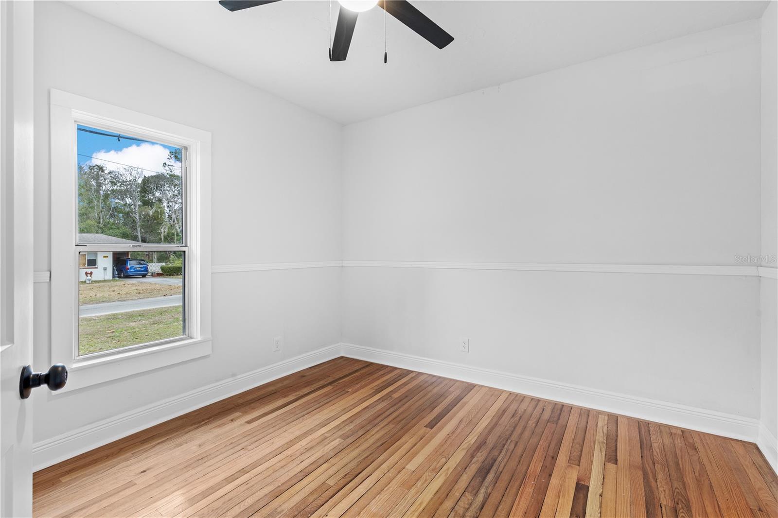 Image 29 of 39 For 18741 240th Street