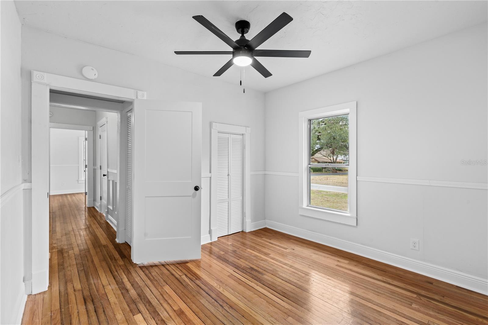 Image 30 of 39 For 18741 240th Street