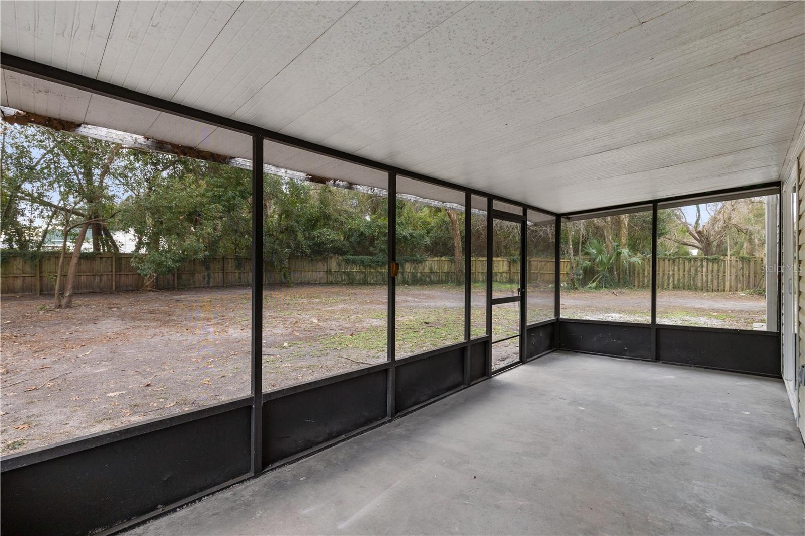 Image 32 of 39 For 18741 240th Street