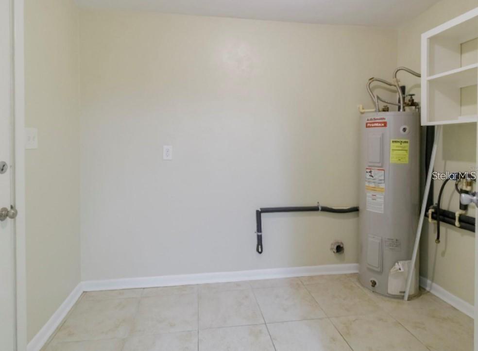 Image 9 of 10 For 3706 45th Street A