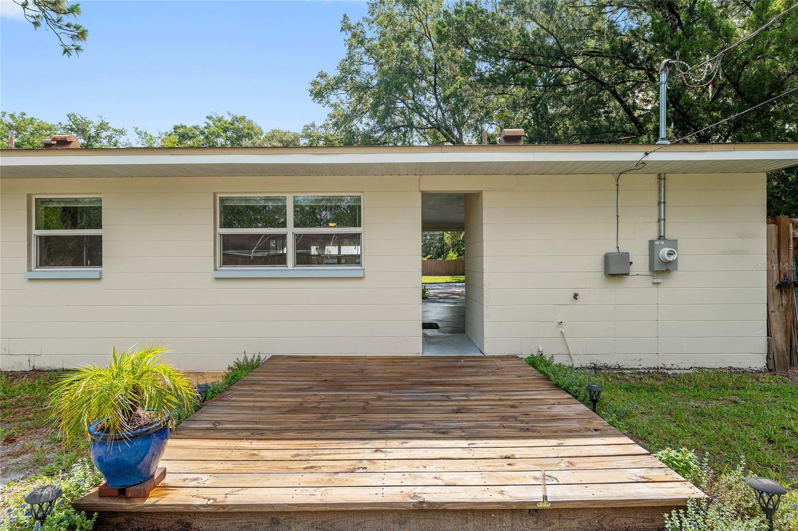 Image 19 of 53 For 3904 20th Terrace