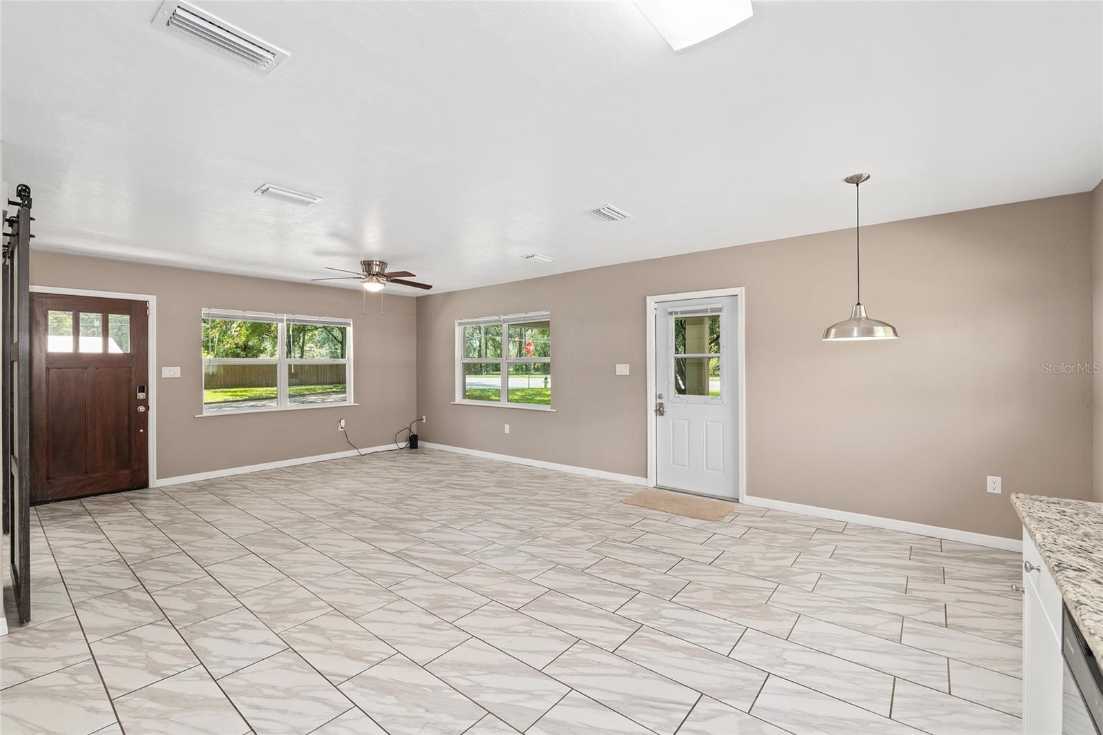 Image 33 of 53 For 3904 20th Terrace
