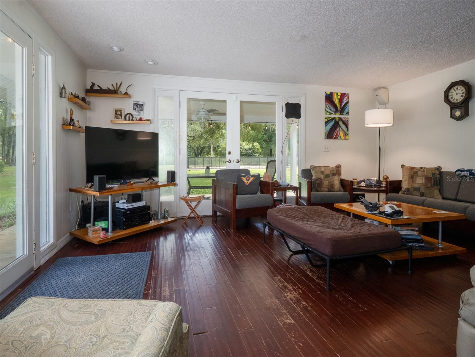 Image 11 of 48 For 7122 164th Street