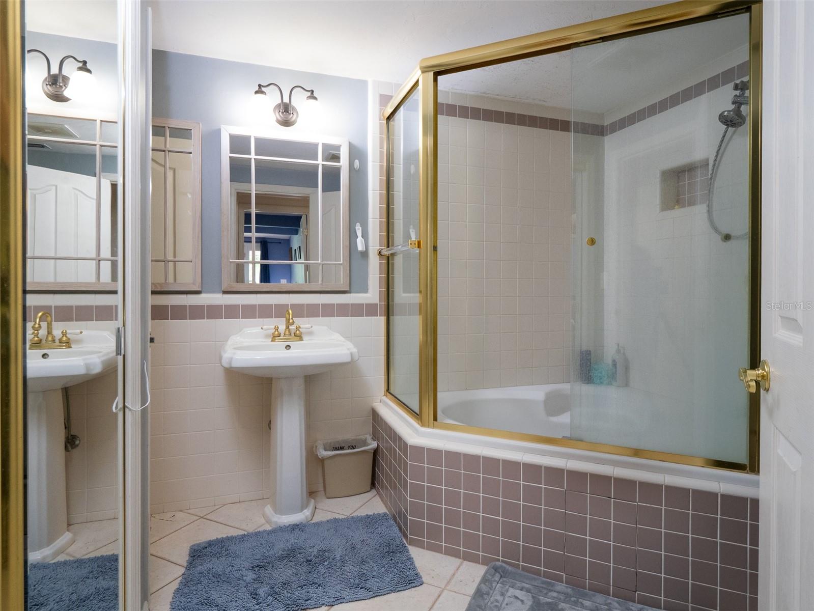 Image 16 of 48 For 7122 164th Street