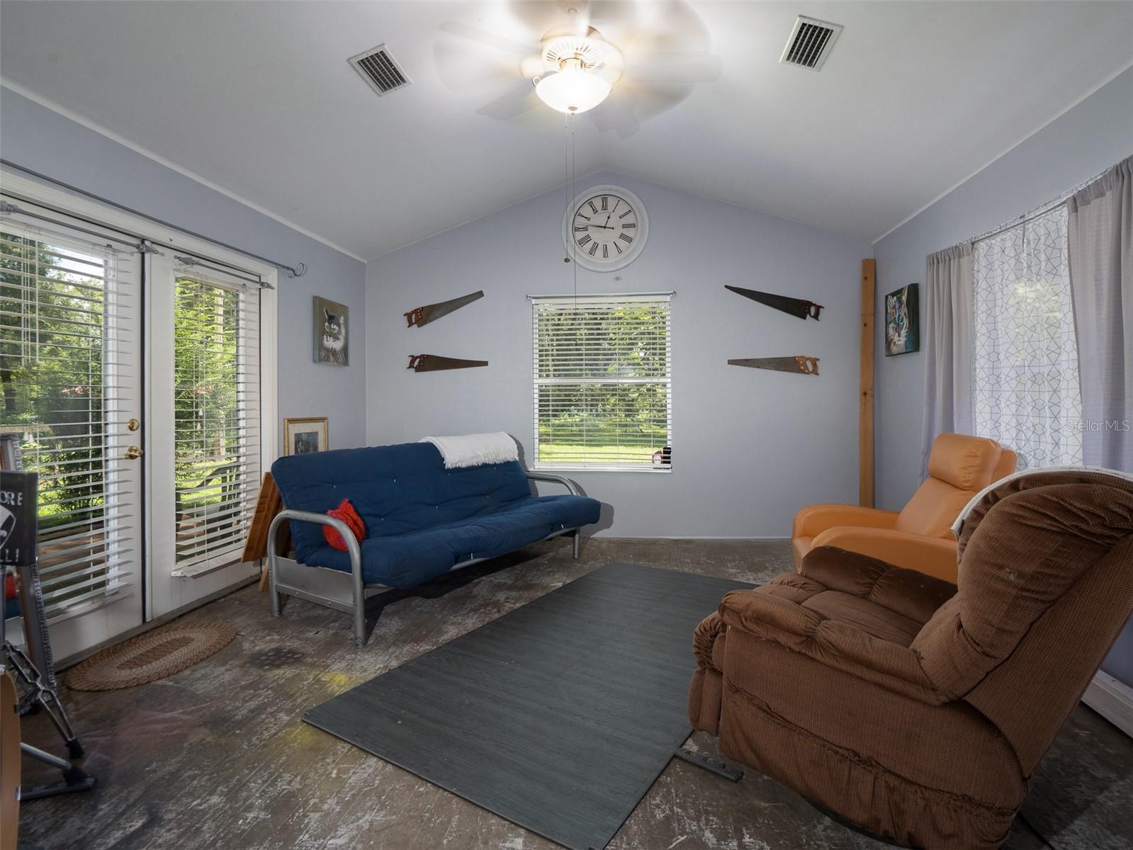 Image 19 of 48 For 7122 164th Street