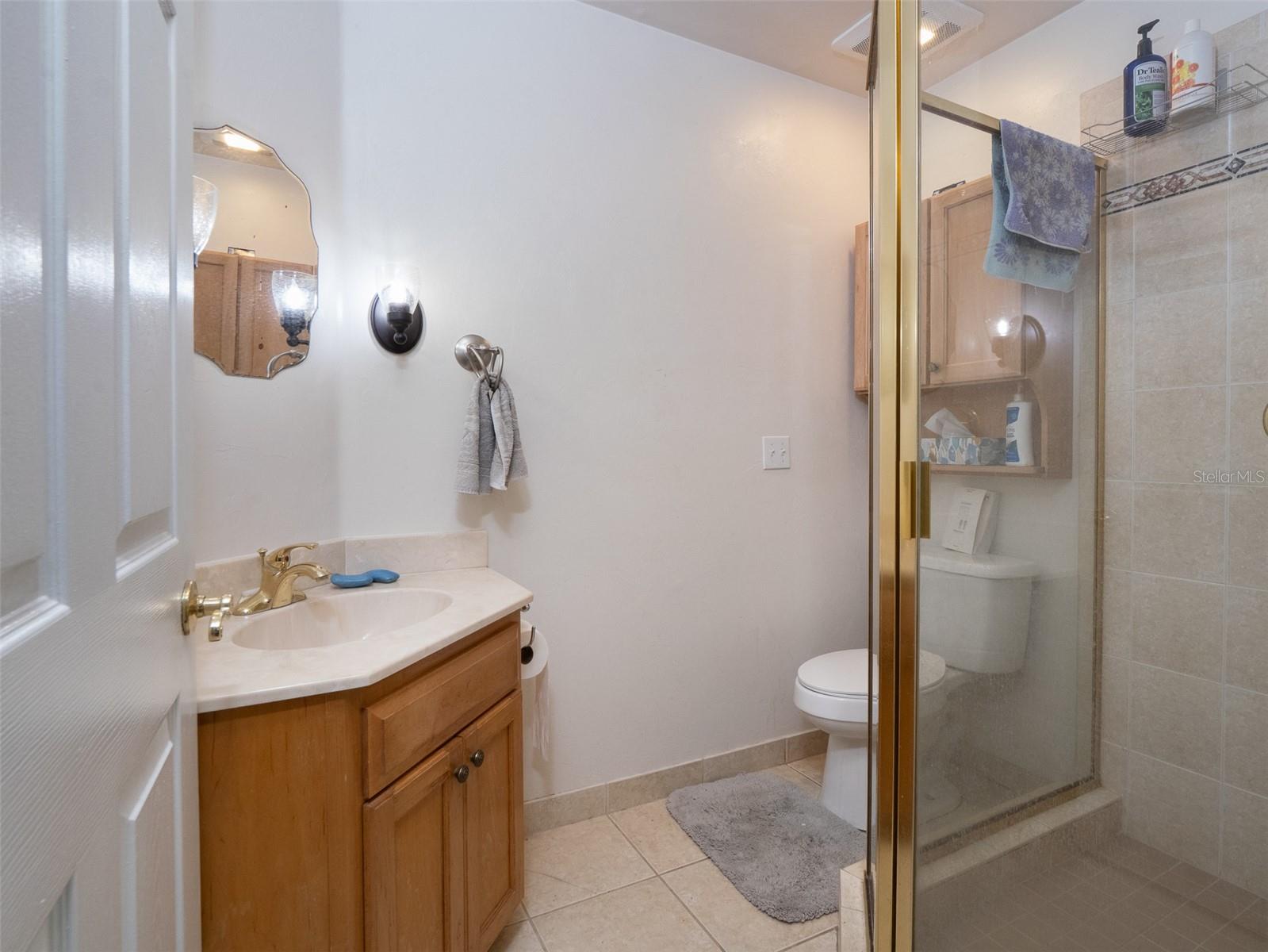 Image 26 of 48 For 7122 164th Street