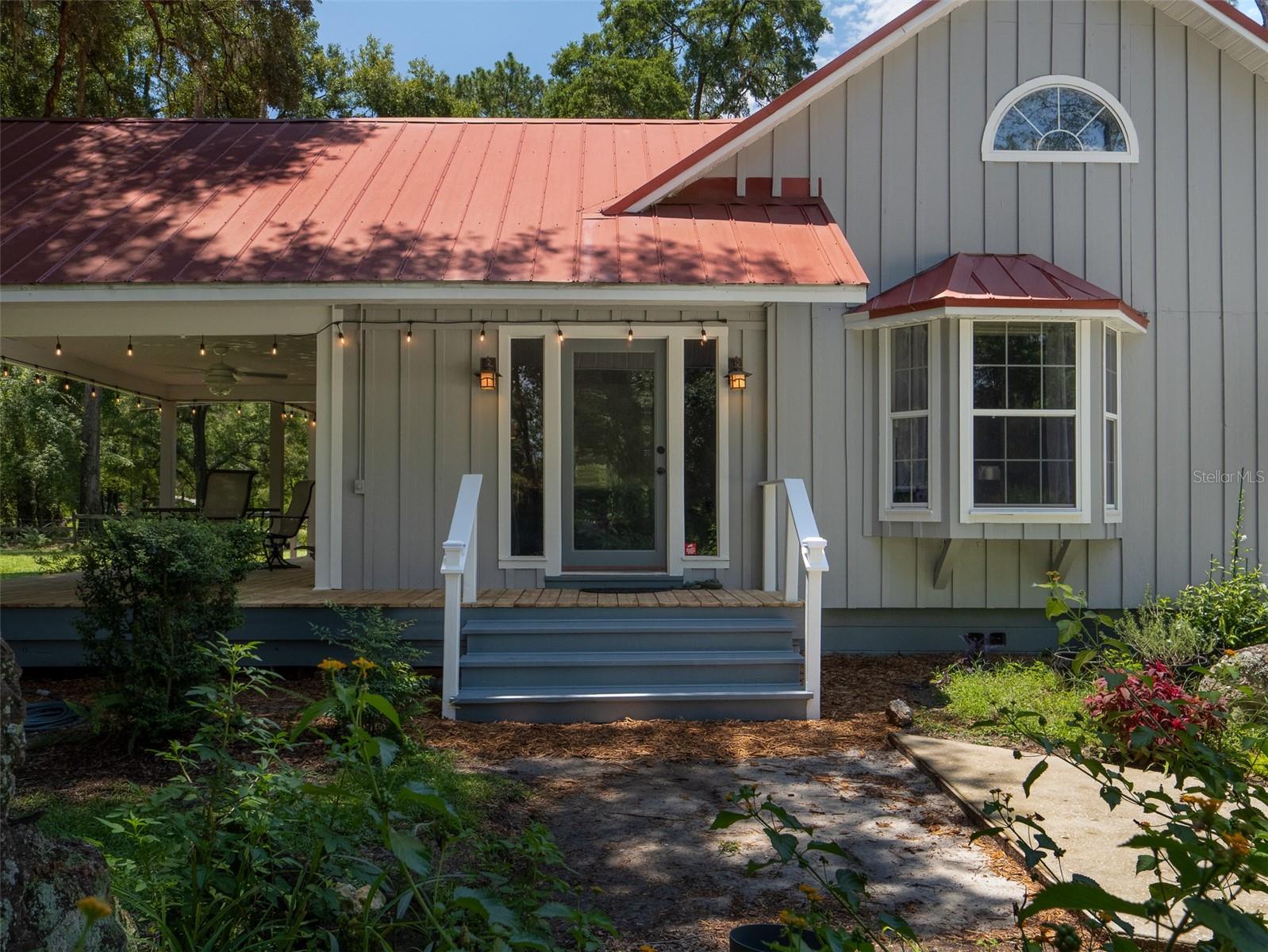 Image 33 of 48 For 7122 164th Street
