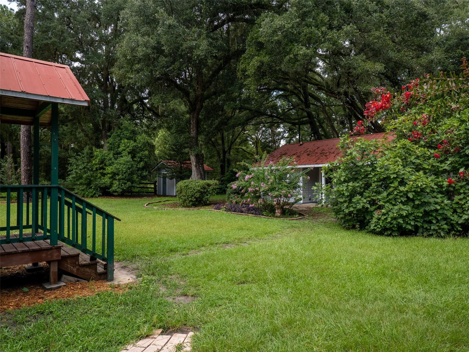 Image 34 of 48 For 7122 164th Street