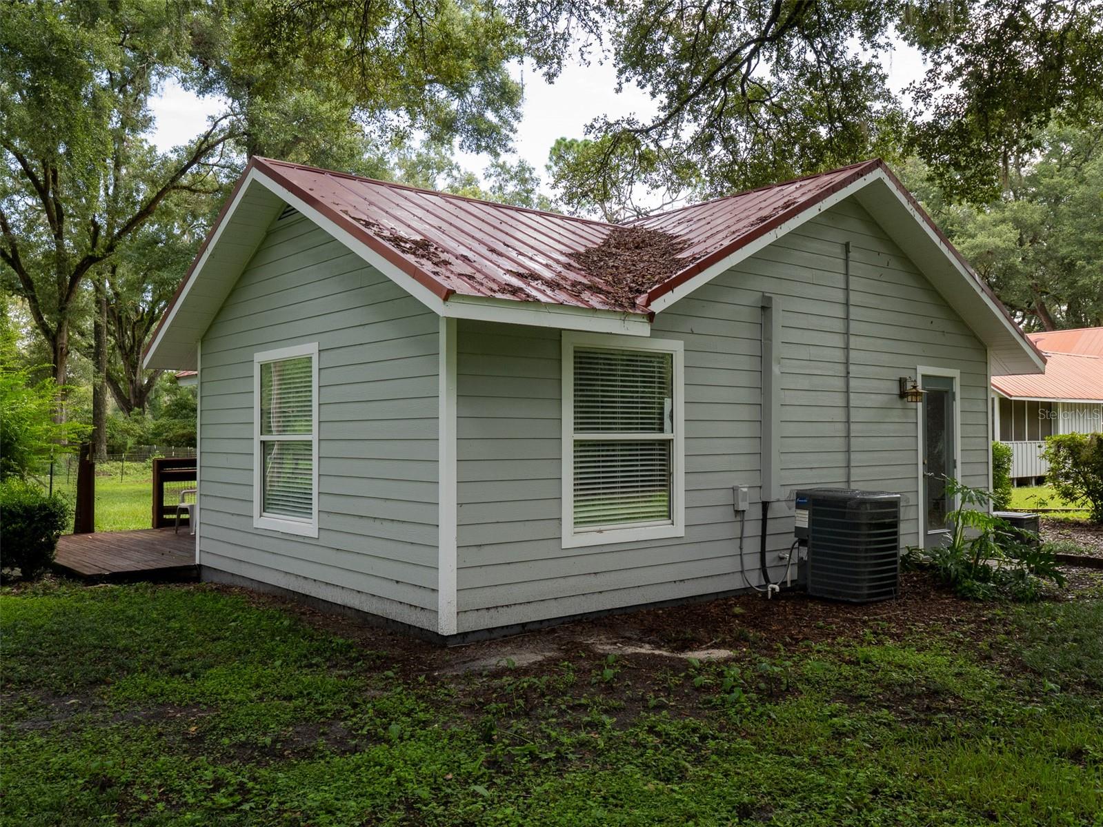 Image 38 of 48 For 7122 164th Street