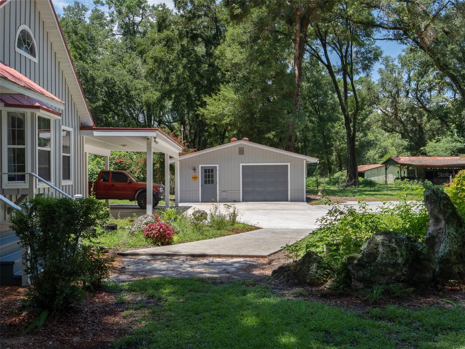 Image 41 of 48 For 7122 164th Street