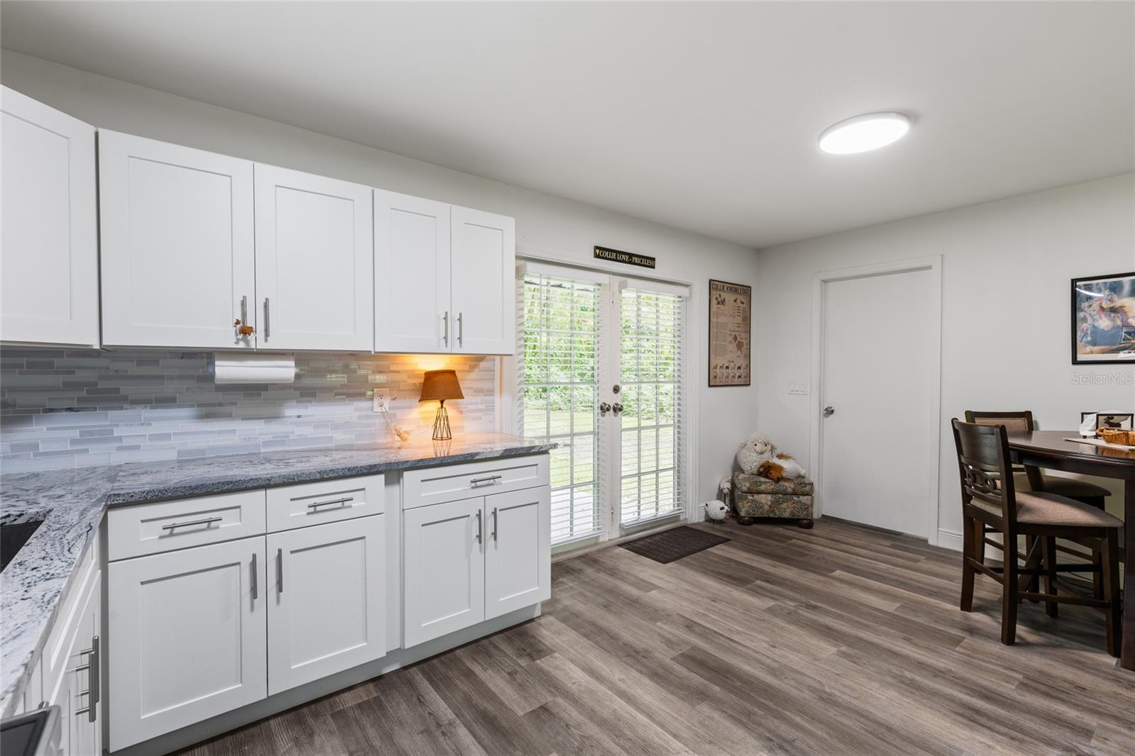 Image 11 of 22 For 13613 147th Avenue