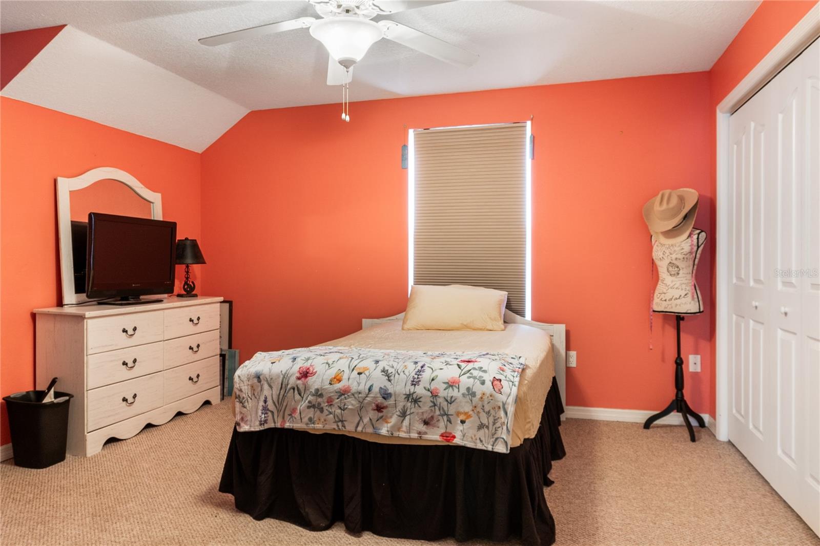Image 11 of 40 For 7290 106th Terrace