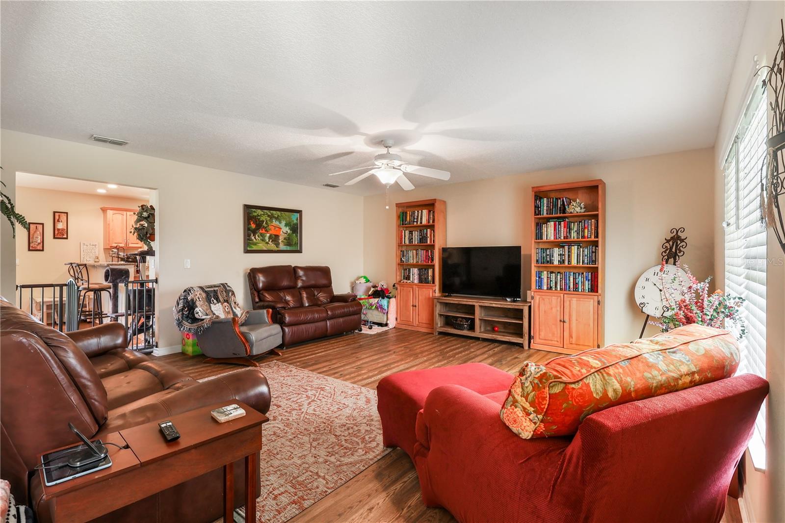 Image 16 of 40 For 7290 106th Terrace