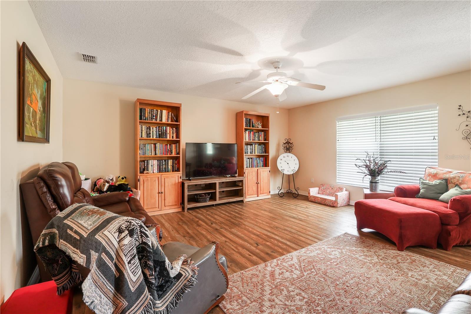 Image 17 of 40 For 7290 106th Terrace