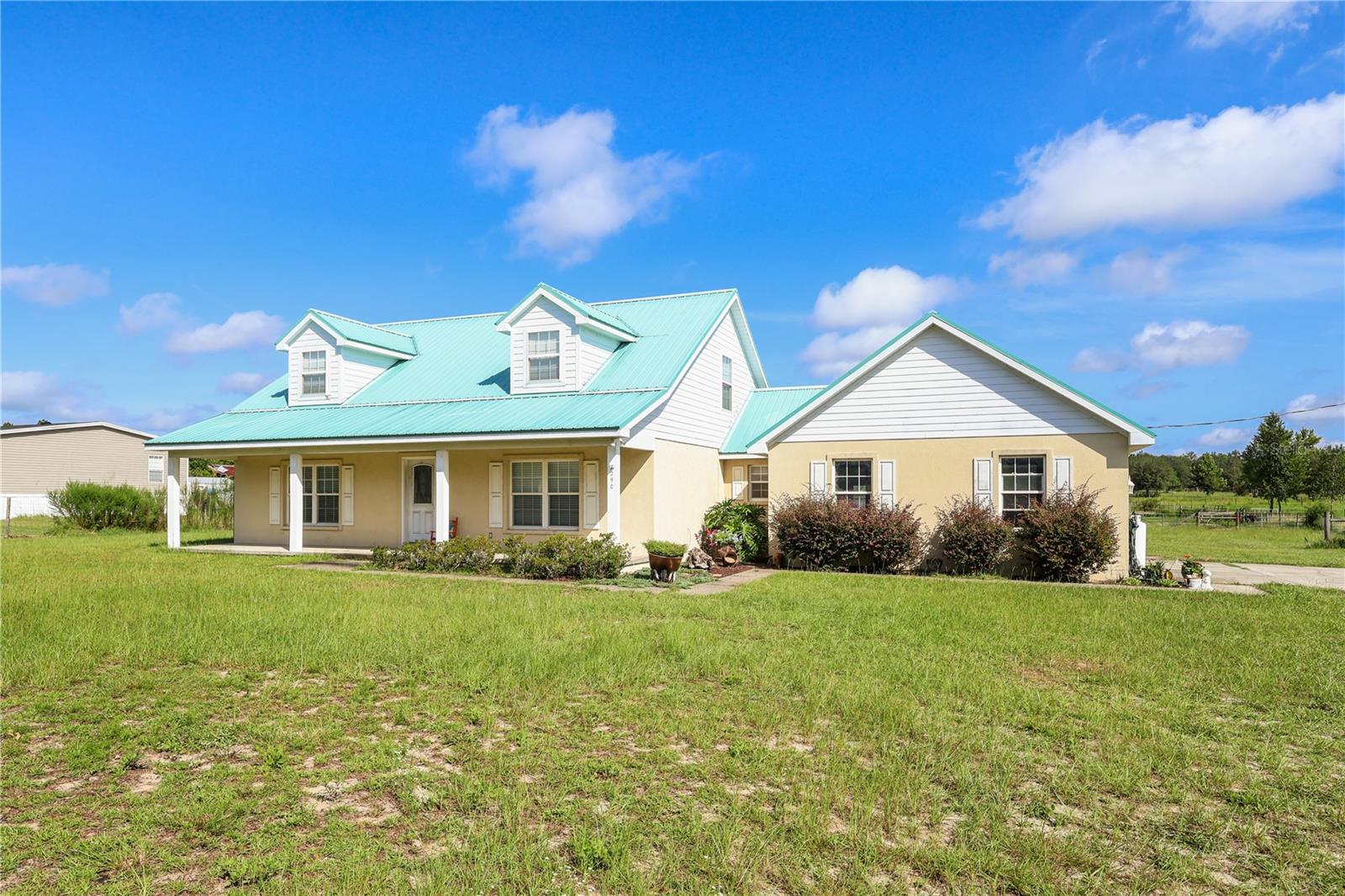 Image 2 of 40 For 7290 106th Terrace