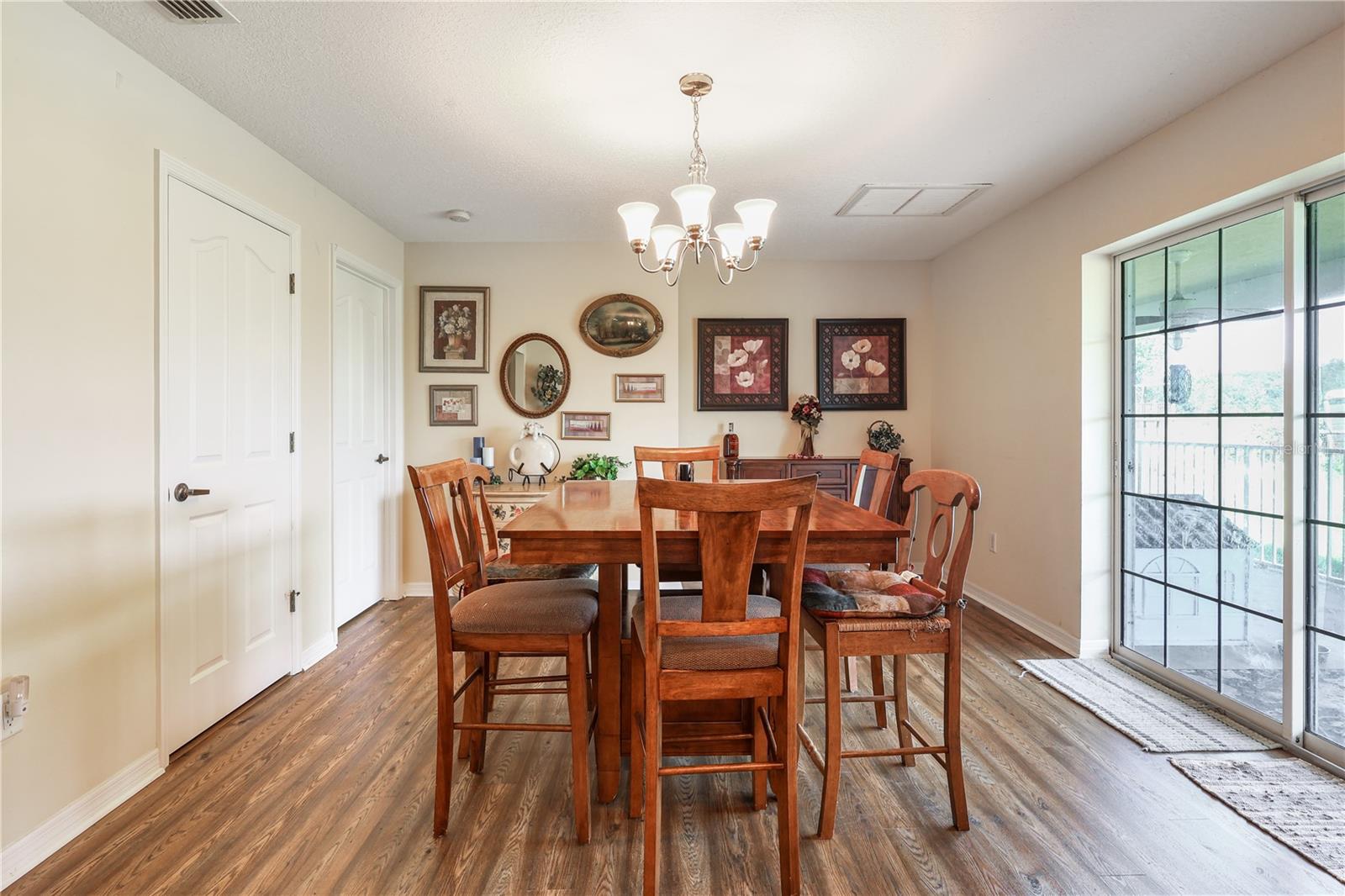 Image 27 of 40 For 7290 106th Terrace