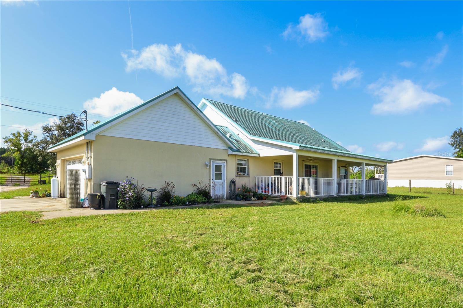Image 4 of 40 For 7290 106th Terrace