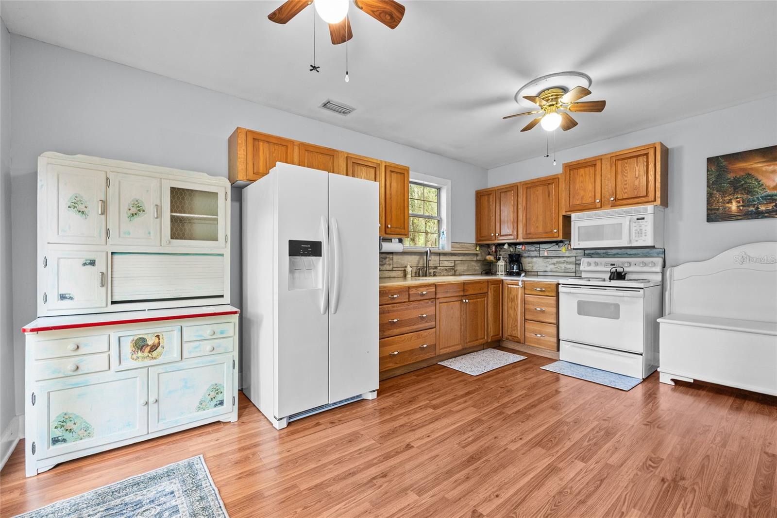 Image 24 of 38 For 9919 136th Street