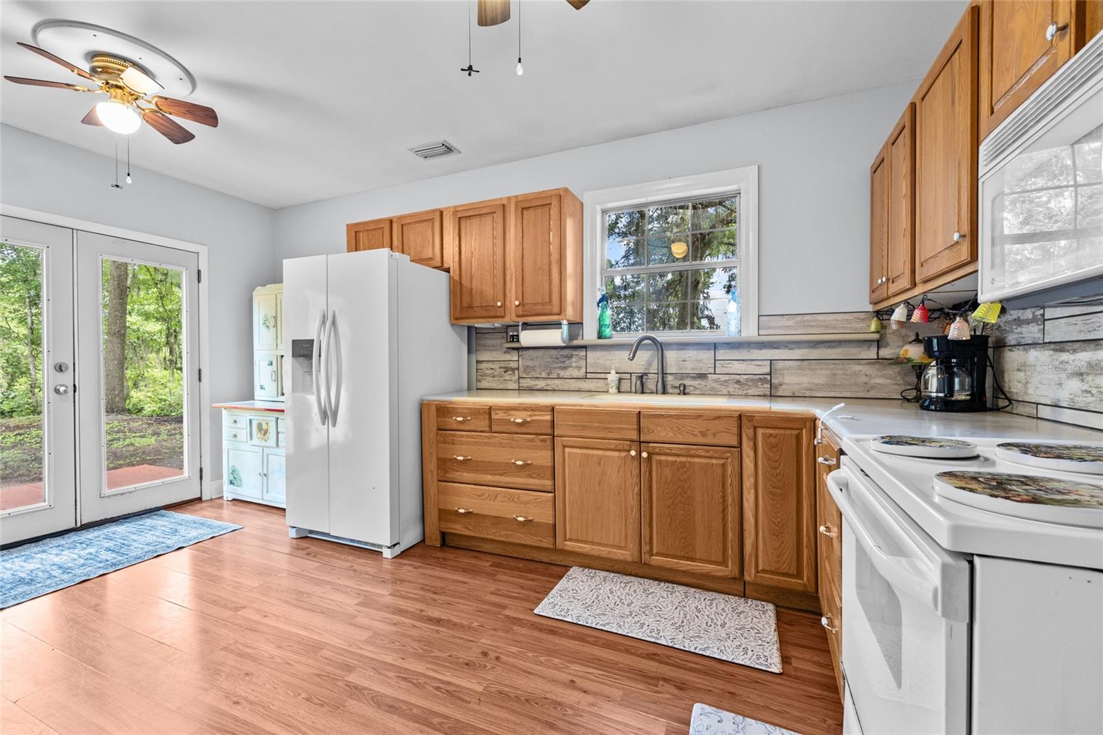 Image 25 of 38 For 9919 136th Street