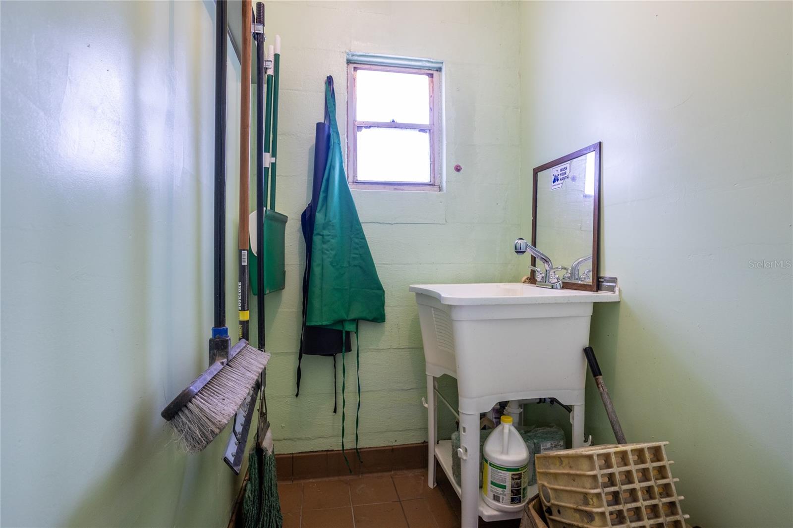 Image 17 of 35 For 10204 State Road 100