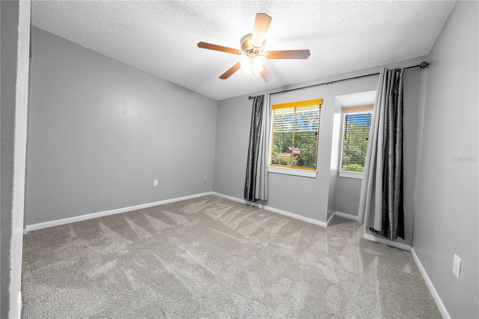 Image 22 of 37 For 2496 Forest Way