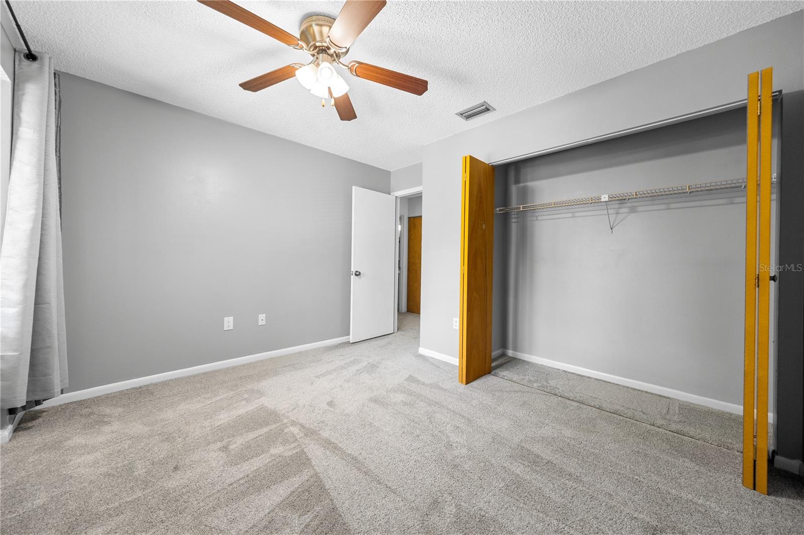 Image 23 of 37 For 2496 Forest Way