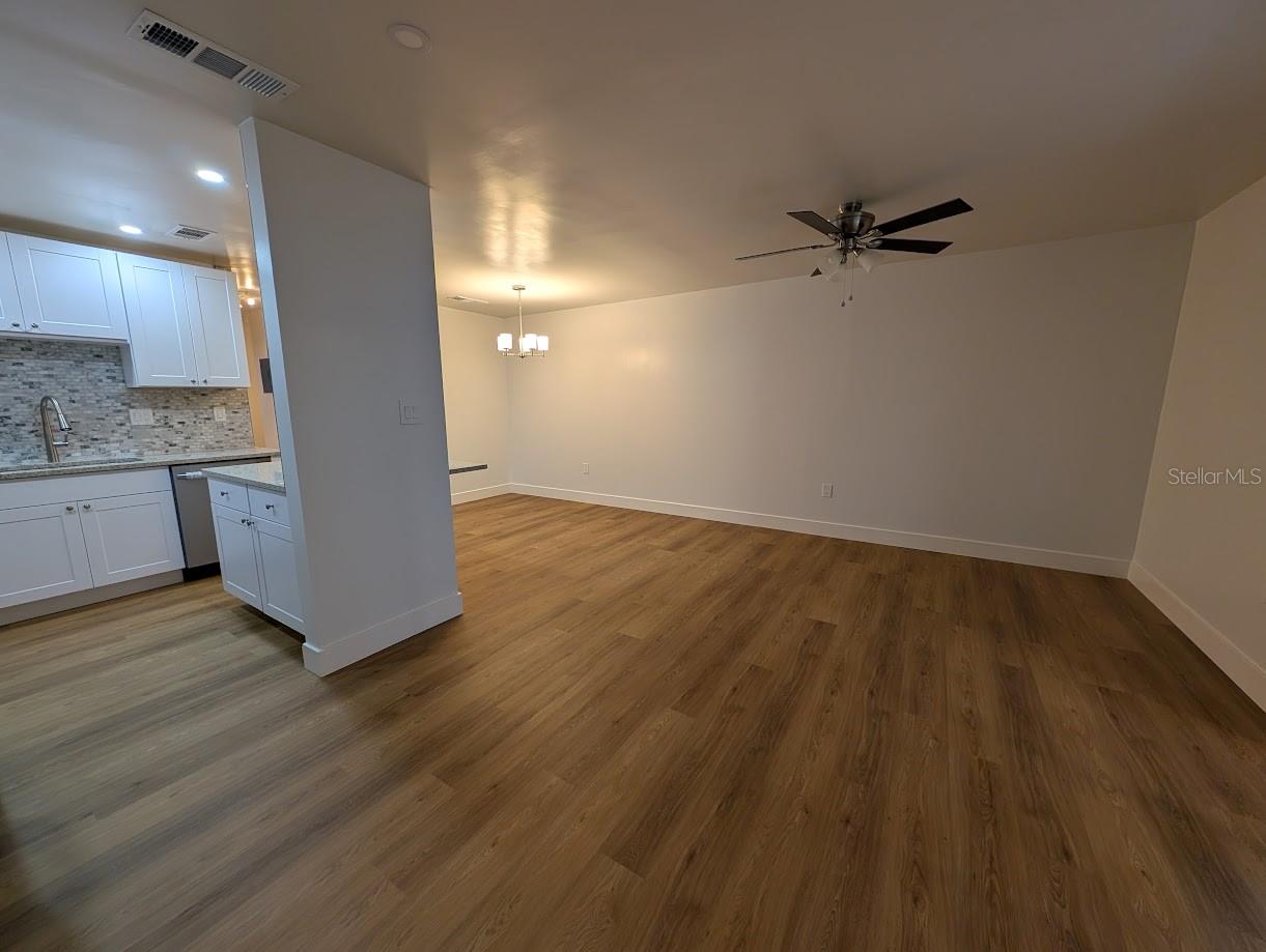 Image 4 of 28 For 2630 14th Drive 127
