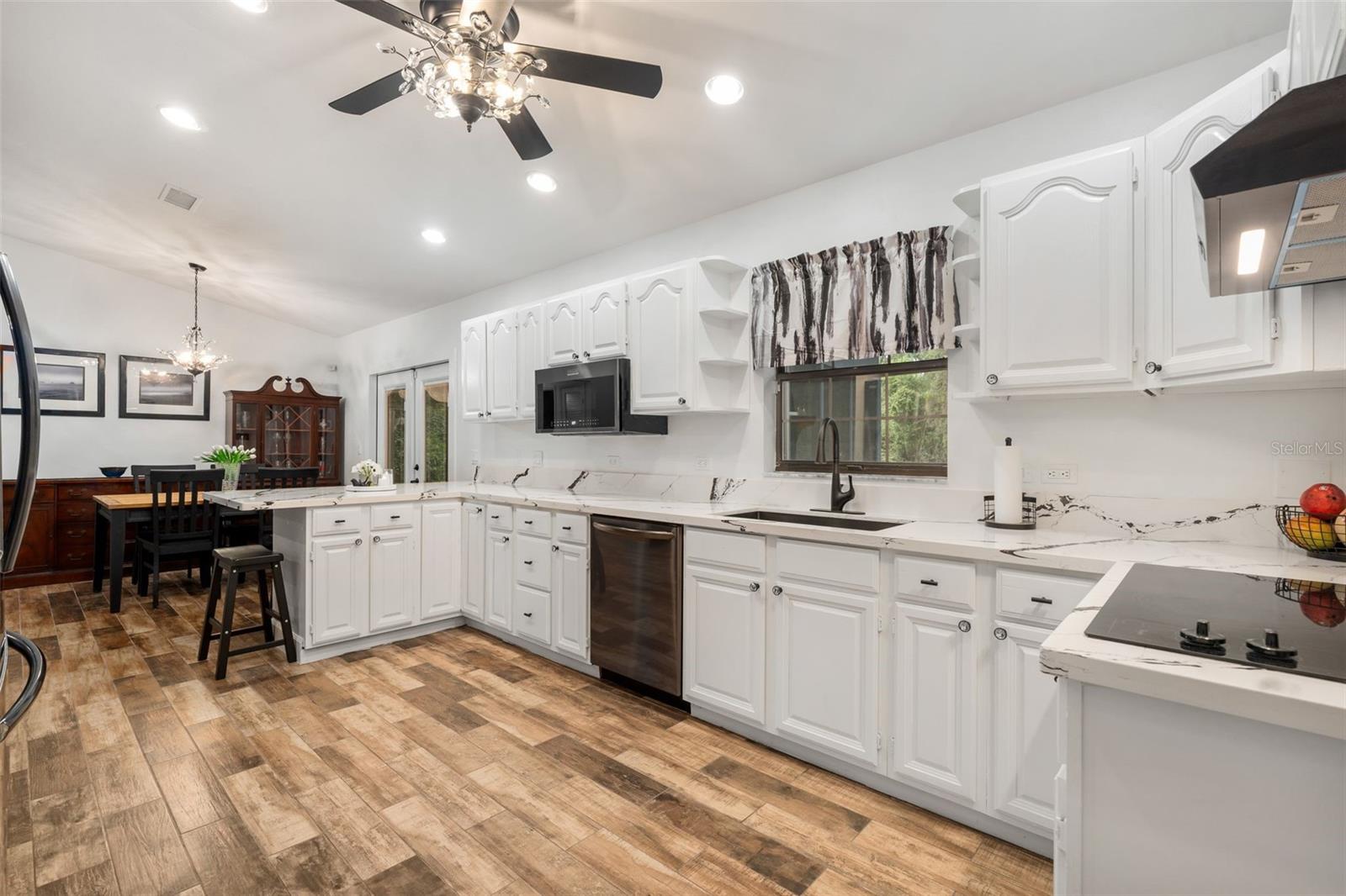 Image 13 of 36 For 14825 83rd Terrace