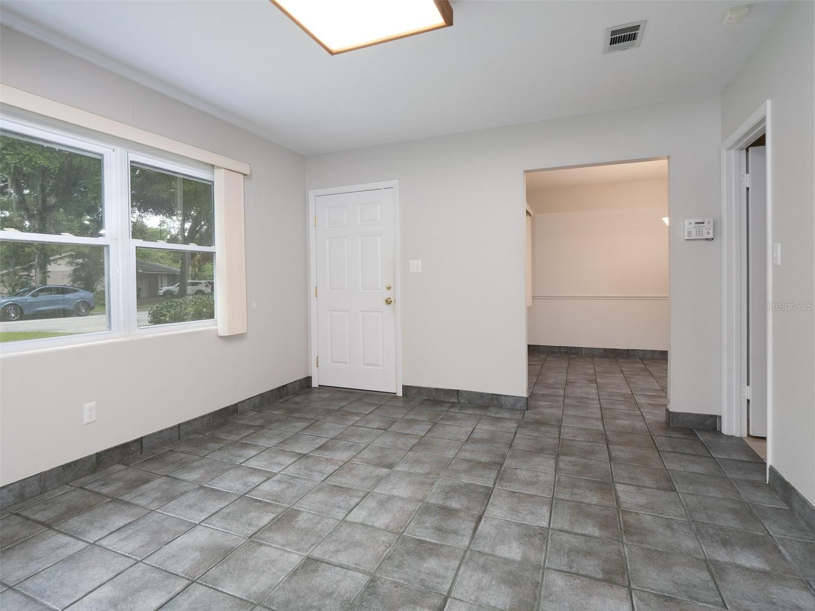 Image 7 of 33 For 223 29th Street