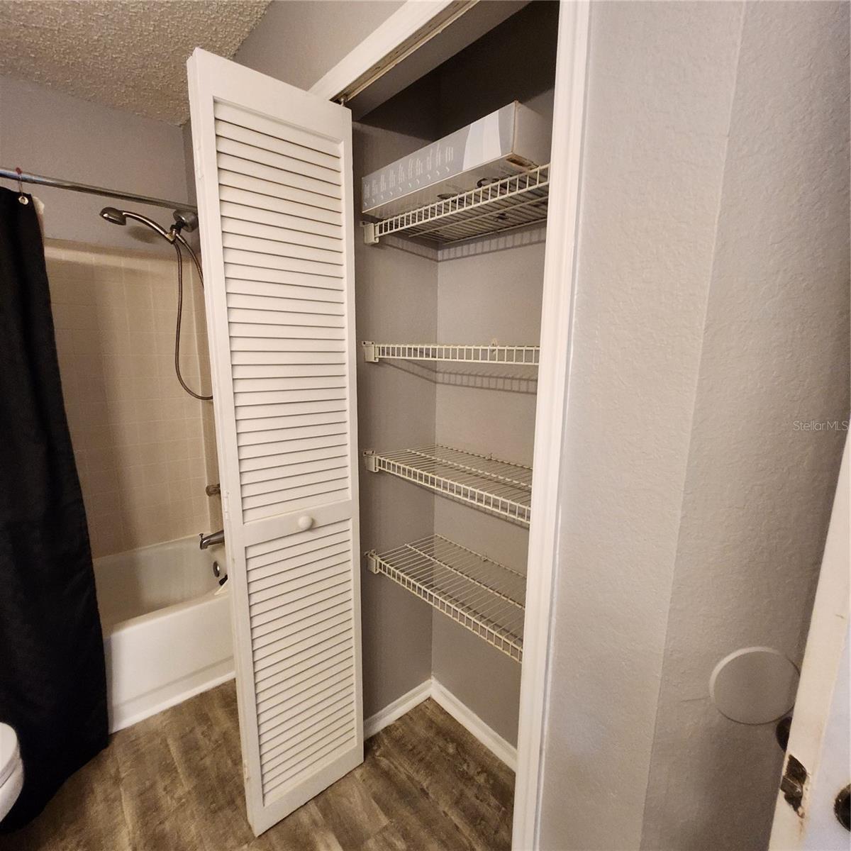 Image 15 of 35 For 3705 27th Street 1013
