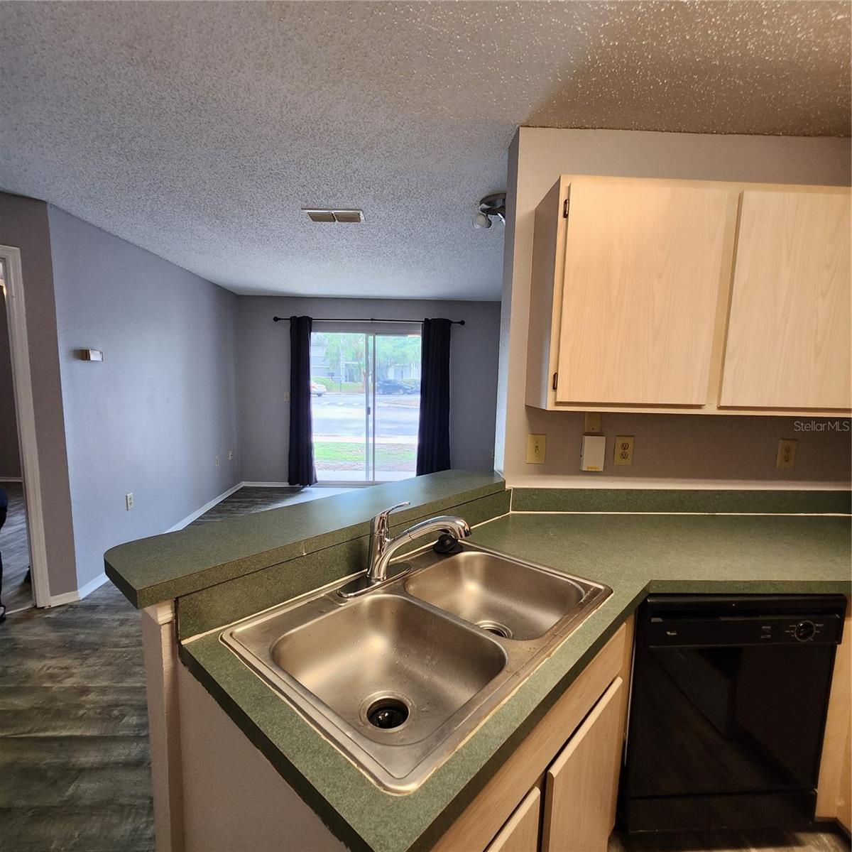 Image 6 of 35 For 3705 27th Street 1013