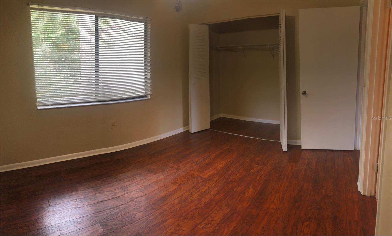 Image 6 of 11 For 2735 35th Place 403