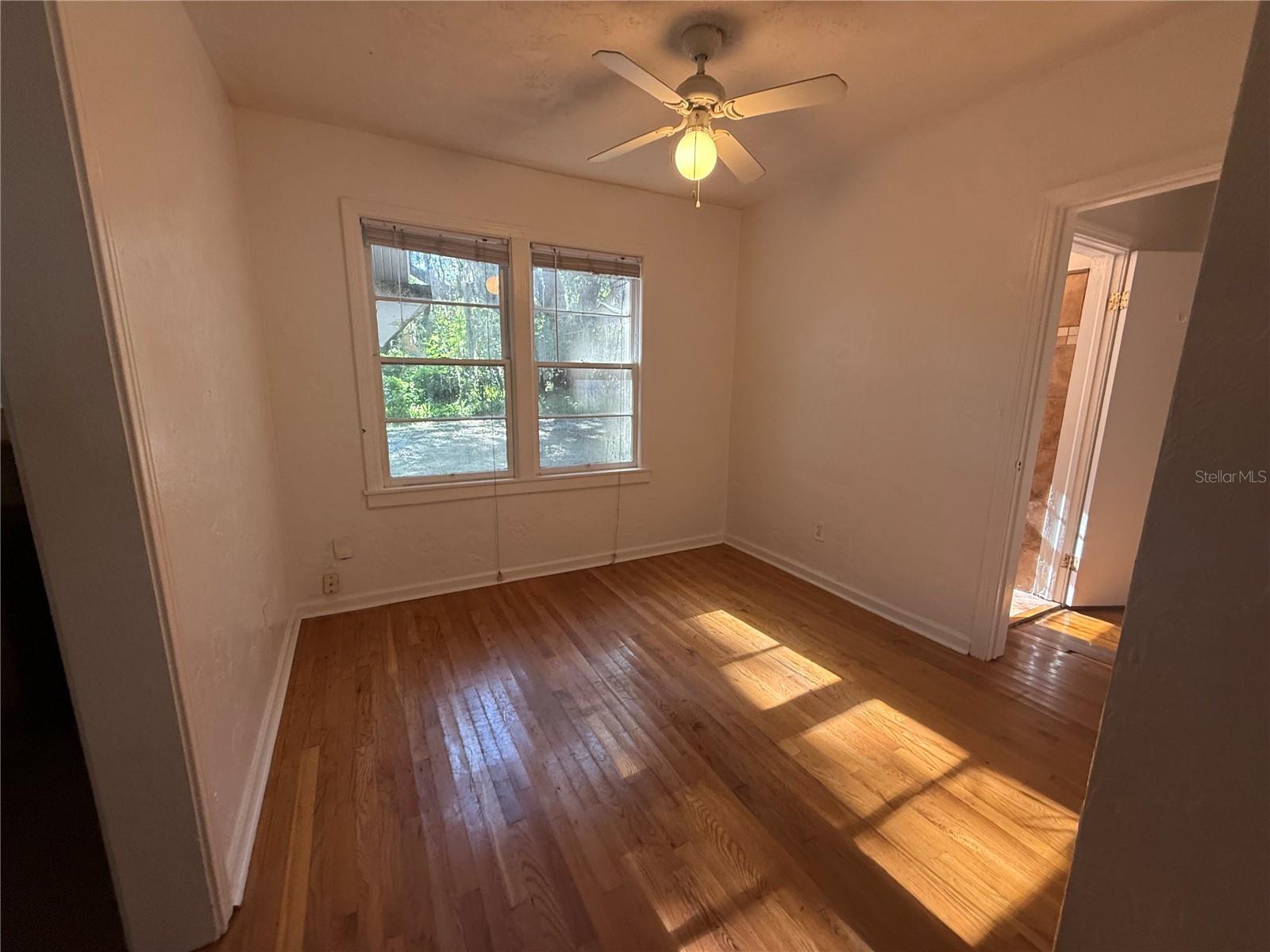 Image 3 of 14 For 403 25th Street