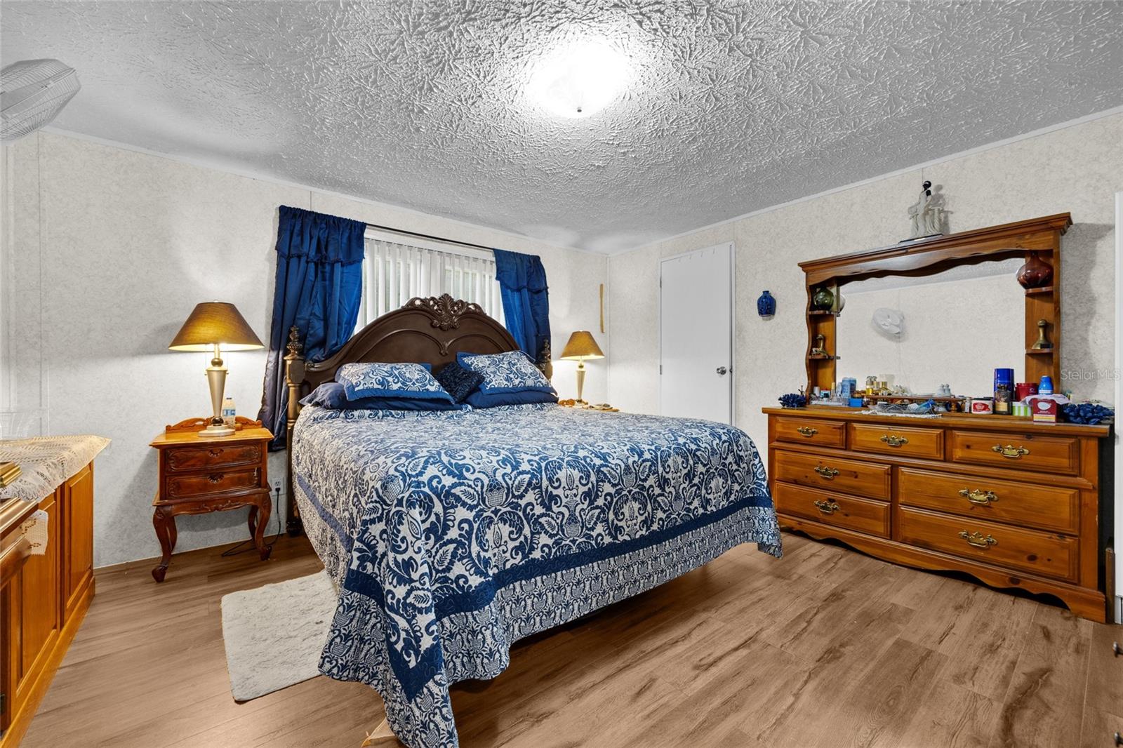 Image 22 of 34 For 670 Bethlehem Avenue