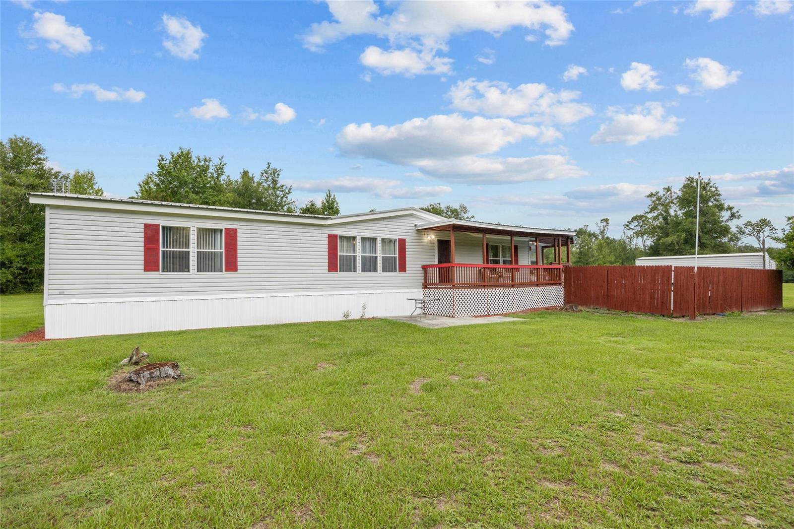 Image 4 of 34 For 670 Bethlehem Avenue