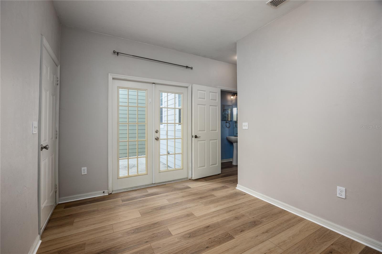 Image 14 of 29 For 5120 21st Drive