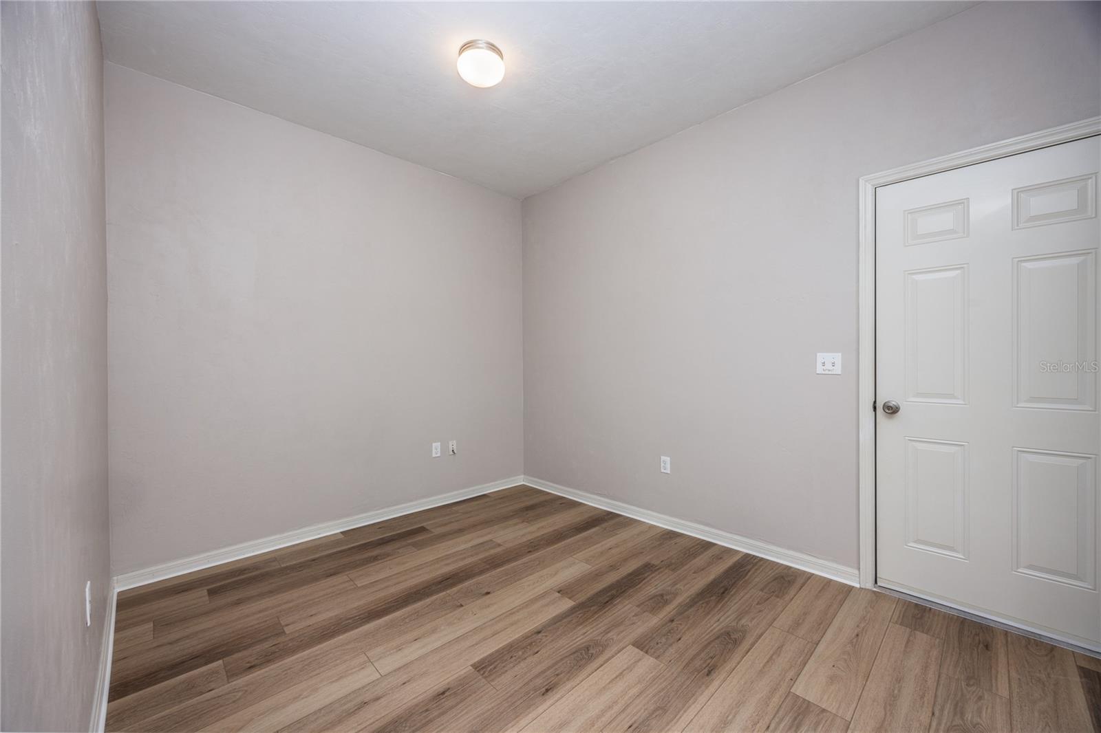 Image 15 of 29 For 5120 21st Drive